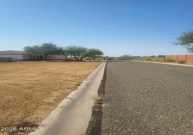 5th image of 22541 W Weaver Valley Dr #43, Congress, AZ 85332 | MLS# 7064576