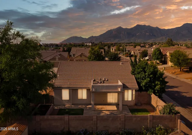 Photo 3 of Single family home for sale at 3351 Amber Way, Sierra Vista, AZ 85635 | MLS# 7064677 | Listing updated on 2026-09-23