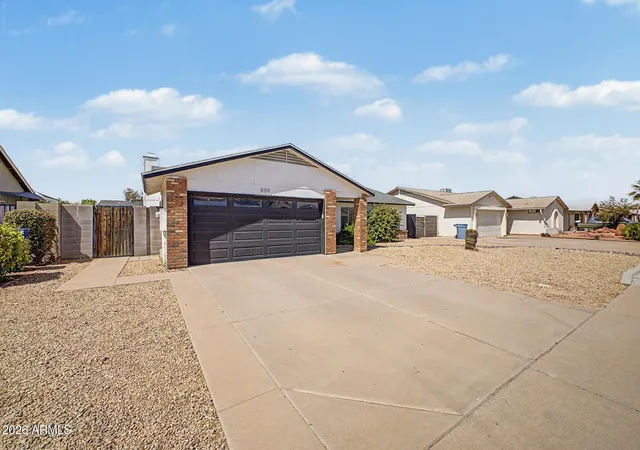 Photo 3 of Single family home for sale at 804 W Nopal Pl, Chandler, AZ 85225 | MLS# 7064588 | Listing updated on 2026-09-14