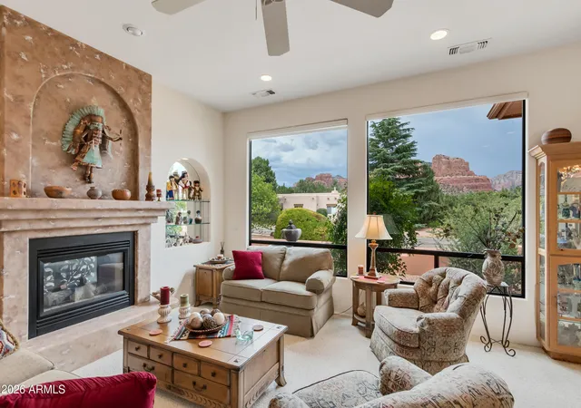Photo 3 of Sale Pending at 190 Deer Pass Dr, Sedona, AZ 86351 | MLS# 7066306 | Listing updated on 2026-09-23