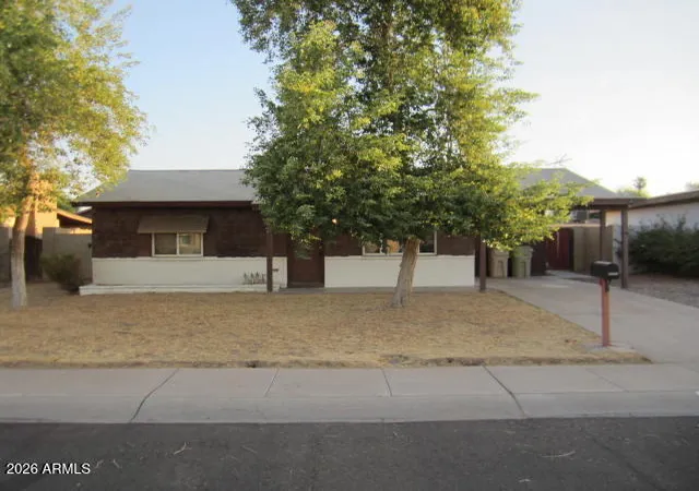 Photo 1 of Single family home for sale at 6720 W Medlock Dr, Glendale, AZ 85303 | MLS# 7071656 | Listing updated on 2026-09-14