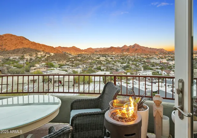1st image of 10005 N 1st Dr, Phoenix, AZ 85021 | MLS# 7064650