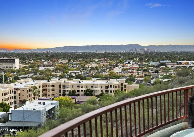 4th image of 10005 N 1St Dr, Phoenix, AZ 85021 | MLS# 7064650
