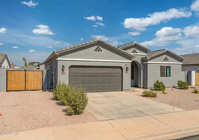 Photo 3 of Single family home for sale at 2524 N Pony Ln, Casa Grande, AZ 85122 | MLS# 7064660 | Listing updated on 2026-09-10