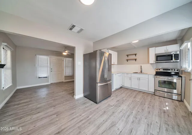 5th image of 830 S 15Th Ave, Phoenix, AZ 85007 | MLS# 7064669