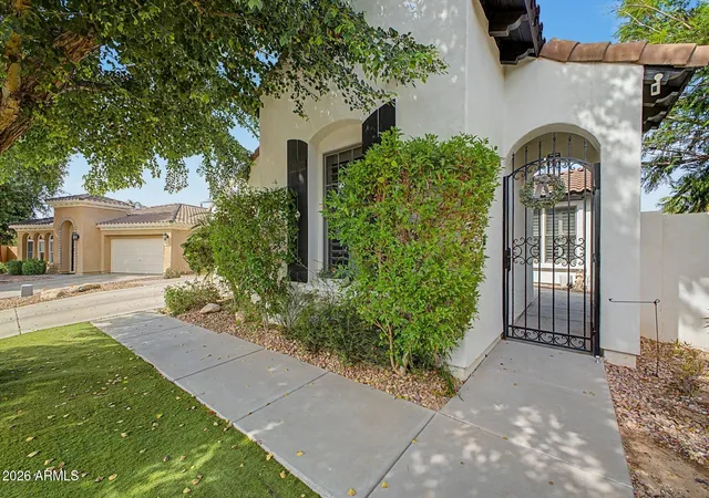 Photo 3 of Single family home for sale at 3057 S Halsted Dr, Chandler, AZ 85286 | MLS# 7067609 | Listing updated on 2026-09-02