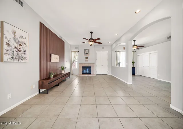 Photo 4 of Single family home for sale at 6521 W Hill Ln, Glendale, AZ 85310 | MLS# 7064758 | Listing updated on 2026-09-22