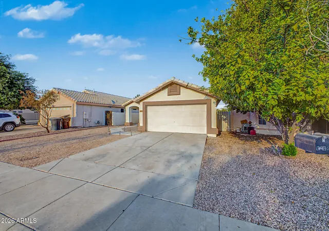 Photo 3 of Single family home for sale at 12475 N 83rd Drive, Peoria, AZ 85381 | MLS# 7065606 | Listing updated on 2026-09-14