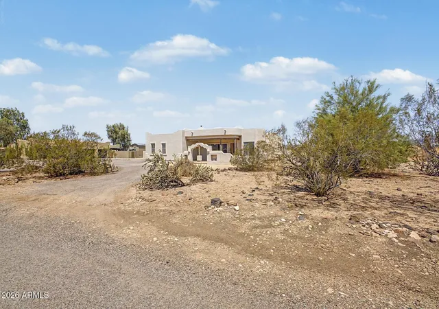 Photo 2 of Single family home for sale at 38116 N 15th Avenue, Phoenix, AZ 85086 | MLS# 7065124 | Listing updated on 2026-08-11