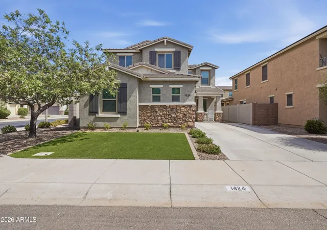 1st image of 1424 E Goldcrest St, Gilbert, AZ 85297 | MLS# 7065513