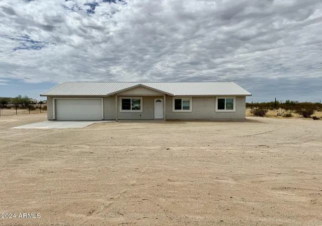 1st image of 20661 E Leavitt Ln, Florence, AZ 85132 | MLS# 7065008