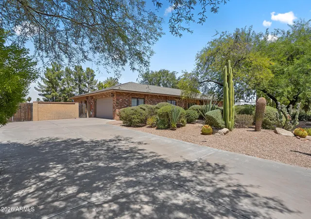 Photo 2 of Sale Pending at 5220 E Cortez Dr, Scottsdale, AZ 85254 | MLS# 7066896 | Listing updated on 2026-09-06