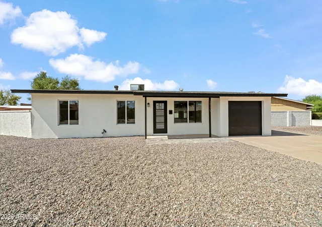 Photo 1 of Single family home for sale at 1717 E Campus Dr, Tempe, AZ 85282 | MLS# 7066039 | Listing updated on 2026-09-10