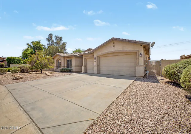 Photo 2 of Single family home for sale at 1414 N Robin Ln, Mesa, AZ 85213 | MLS# 7065234 | Listing updated on 2026-08-13