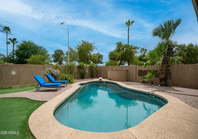 1st image of 11031 S Bannock St, Phoenix, AZ 85044 | MLS# 7068381