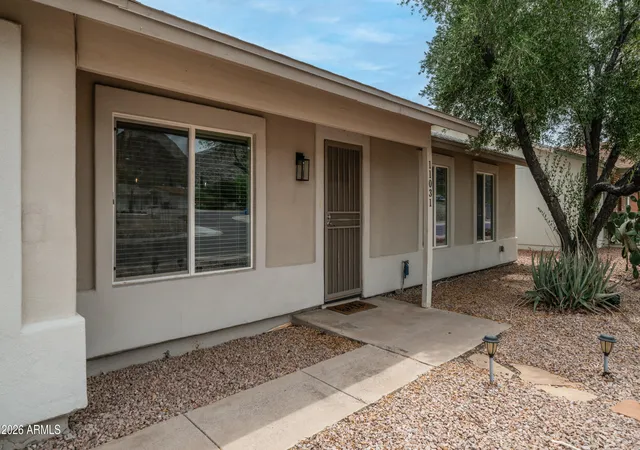 Photo 3 of Single family home for sale at 11031 S Bannock St, Phoenix, AZ 85044 | MLS# 7068381 | Listing updated on 2026-09-18