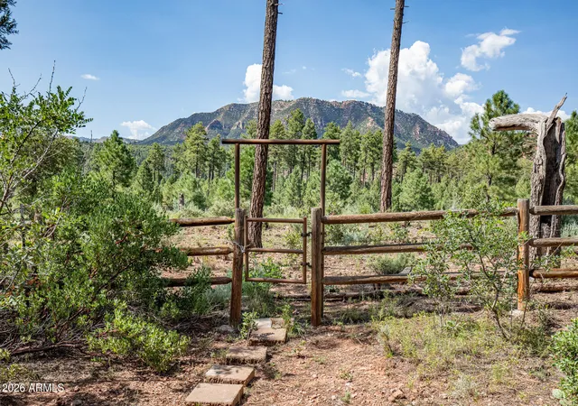 1st image of 243 N Wild Oak Dr, Payson, AZ 85541 | MLS# 7064913