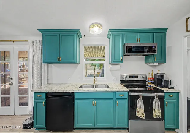 Photo 3 of Manufactured home for sale at 897 E Goldmine Ln, San Tan Valley, AZ 85140 | MLS# 7065576 | Listing updated on 2026-08-27