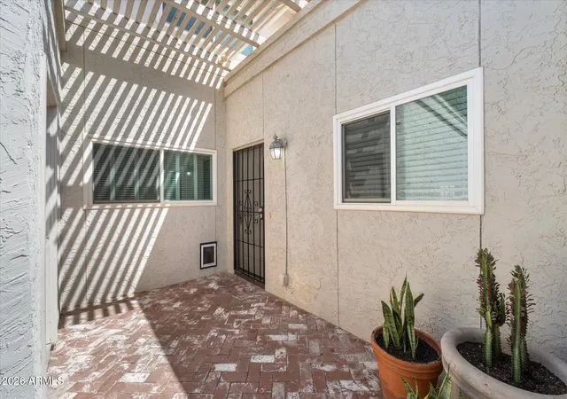 Photo 4 of Townhouse for sale at 7645 E Sandalwood Dr, Scottsdale, AZ 85250 | MLS# 7066442 | Listing updated on 2026-08-14