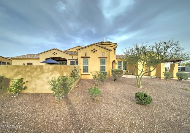 Photo 3 of Single family home for sale at 20930 W Sunrise Ln, Buckeye, AZ 85396 | MLS# 7066944 | Listing updated on 2026-08-17