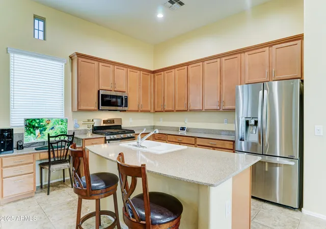 Photo 4 of Single family home for sale at 20930 W Sunrise Ln, Buckeye, AZ 85396 | MLS# 7066944 | Listing updated on 2026-08-17