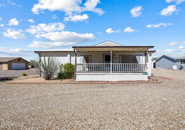 32nd image of 30834 S Meandering Ln, Congress, AZ 85332 | MLS# 7064991