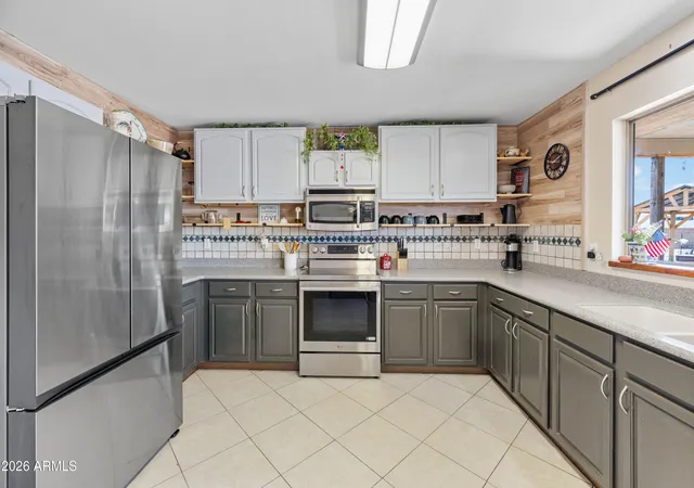 Photo 3 of Single family home for sale at 968 W 10th Avenue, Apache Junction, AZ 85120 | MLS# 7067571 | Listing updated on 2026-10-06