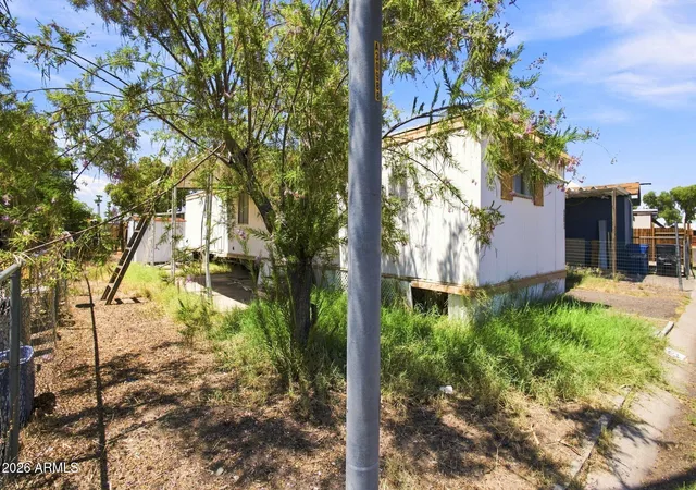 3rd image of 4605 S Priest Dr #201, Tempe, AZ 85282 | MLS# 7065016