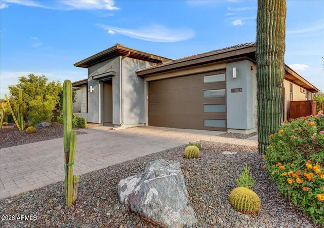 Photo 4 of Single family home for sale at 17847 E Paria Cyn Dr, Rio Verde, AZ 85263 | MLS# 7067351 | Listing updated on 2026-08-26