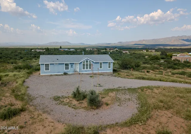 Photo 3 of Manufactured home for sale at 9667 E Spirits Path, Sierra Vista, AZ 85650 | MLS# 7065026 | Listing updated on 2026-08-11