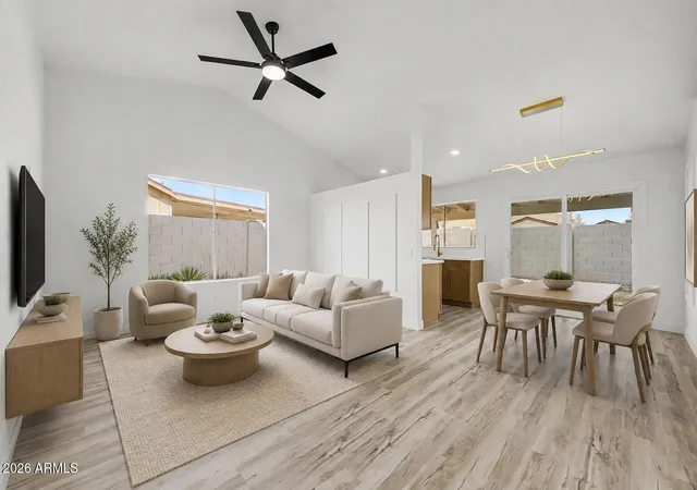 3rd image of 3033 W Tonopah Dr, Phoenix, AZ 85027 | MLS# 7066611