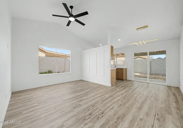 4th image of 3033 W Tonopah Dr, Phoenix, AZ 85027 | MLS# 7066611