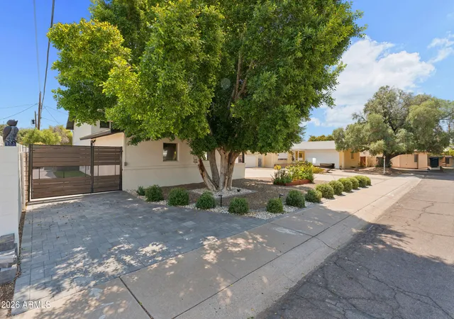 Photo 2 of Sale Pending at 6107 N 87th Place, Scottsdale, AZ 85250 | MLS# 7066212 | Listing updated on 2026-08-25