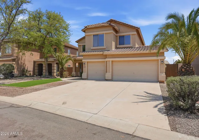 Photo 3 of Single family home for sale at 27989 N Muscovite Dr, San Tan Valley, AZ 85143 | MLS# 7065167 | Listing updated on 2026-10-22