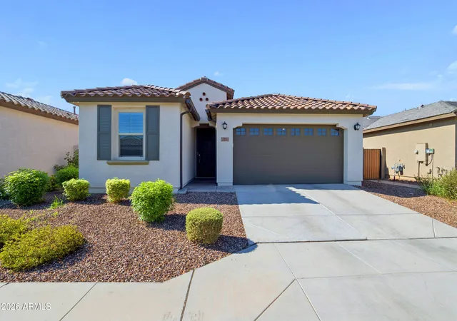 Photo 1 of Single family home for sale at 73 E Capricorn Way, Chandler, AZ 85249 | MLS# 7065909 | Listing updated on 2026-09-17
