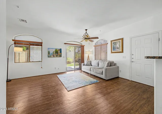 5th image of 2725 E Mine Creek Rd, Phoenix, AZ 85024