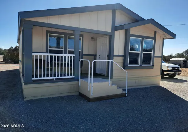 Photo 3 of Manufactured home for sale at 53845 N Cedar Dr, Seligman, AZ 86337 | MLS# 7065093 | Listing updated on 2026-08-13