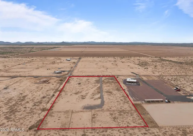 Photo 2 of Sale Pending at 0004 W Long Rifle Lot 4 Rd #4, Aguila, AZ 85320 | MLS# 7068138 | Listing updated on 2026-09-13