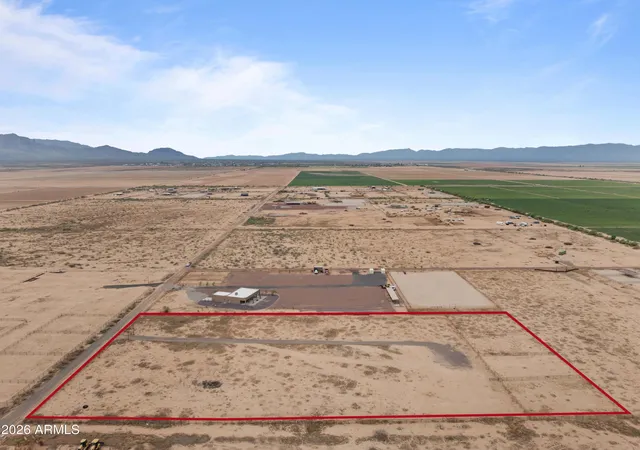 Photo 2 of Sale Pending at 0004 W Long Rifle Lot 4 Rd #4, Aguila, AZ 85320 | MLS# 7068138 | Listing updated on 2026-09-13