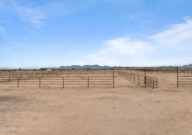 Photo 3 of Sale Pending at 0004 W Long Rifle Lot 4 Rd #4, Aguila, AZ 85320 | MLS# 7068138 | Listing updated on 2026-09-13