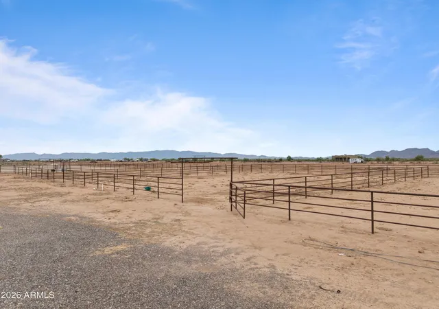 Photo 4 of Sale Pending at 0004 W Long Rifle Lot 4 Rd #4, Aguila, AZ 85320 | MLS# 7068138 | Listing updated on 2026-09-13