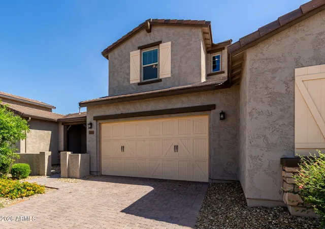 Photo 2 of Townhouse for sale at 14045 W Desert Flower Dr, Goodyear, AZ 85395 | MLS# 7065089 | Listing updated on 2026-09-04