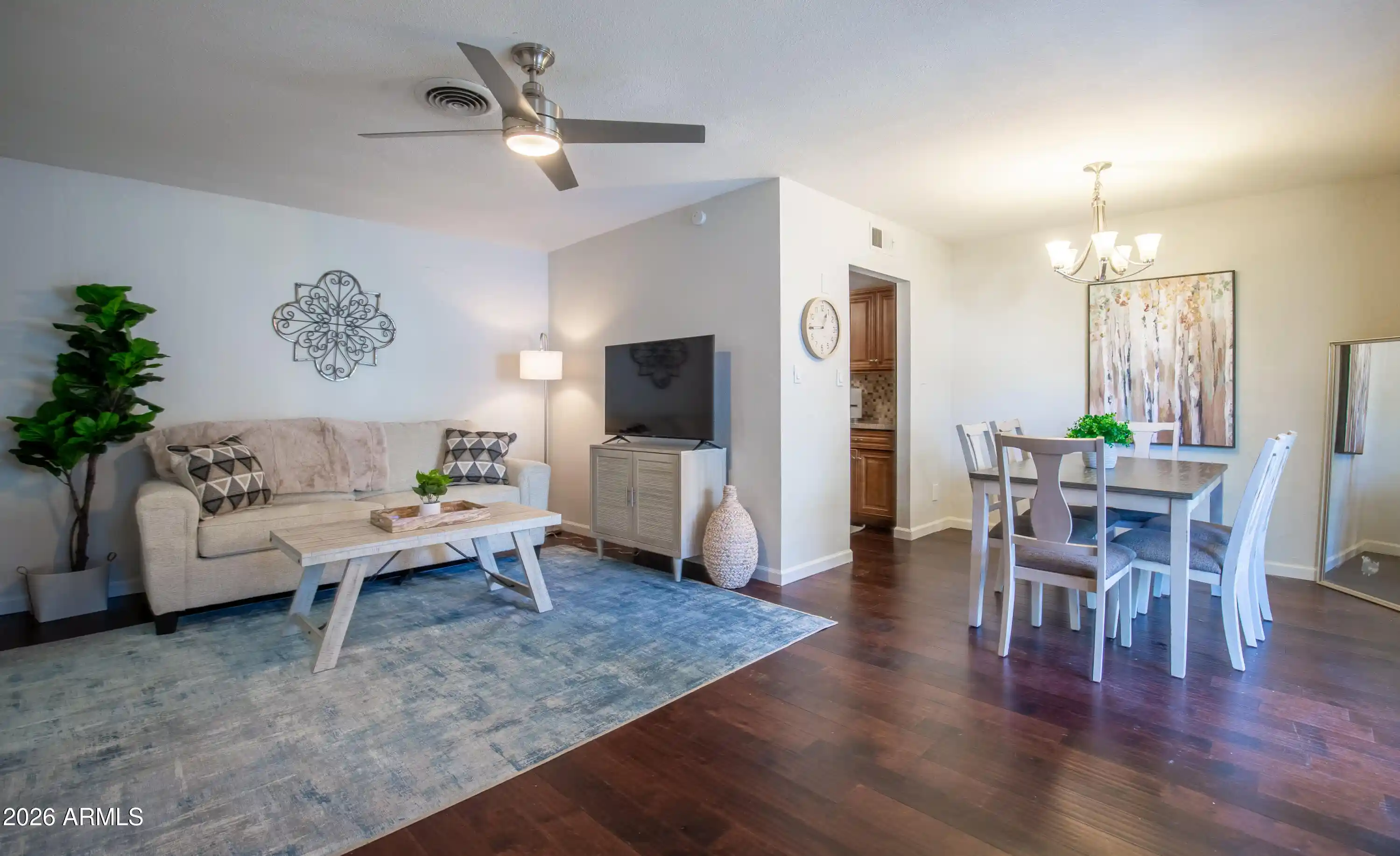 Listing Photo 2 - Condo for sale in 3416 N 44Th St located at 3416 N 44Th St, Phoenix, AZ 85018 - Unit #30