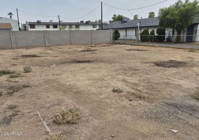 Photo 3 of Single family home for sale at 5103 N 18th Avenue, Phoenix, AZ 85015 | MLS# 7066116 | Listing updated on 2026-08-14