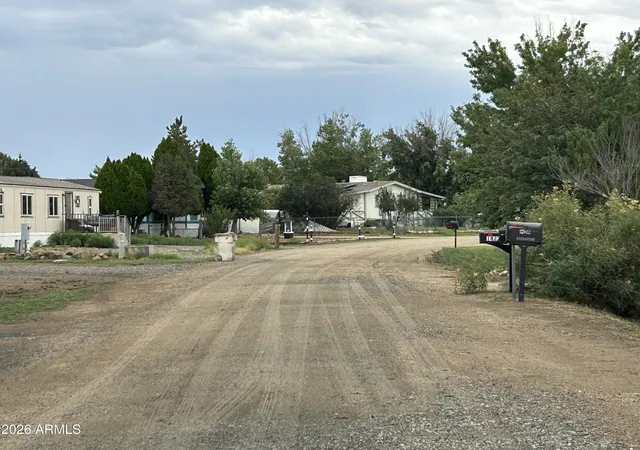 2nd image of 18318 S Frontier Rd #328, Peeples Valley, AZ 86332 | MLS# 7066848