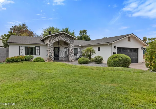 2nd image of 4025 E Osborn Rd, Phoenix, AZ 85018 | MLS# 7065969