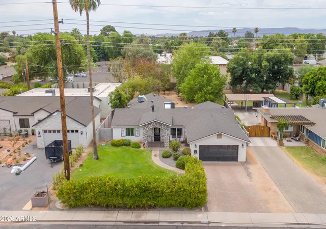 3rd image of 4025 E Osborn Rd, Phoenix, AZ 85018 | MLS# 7065969
