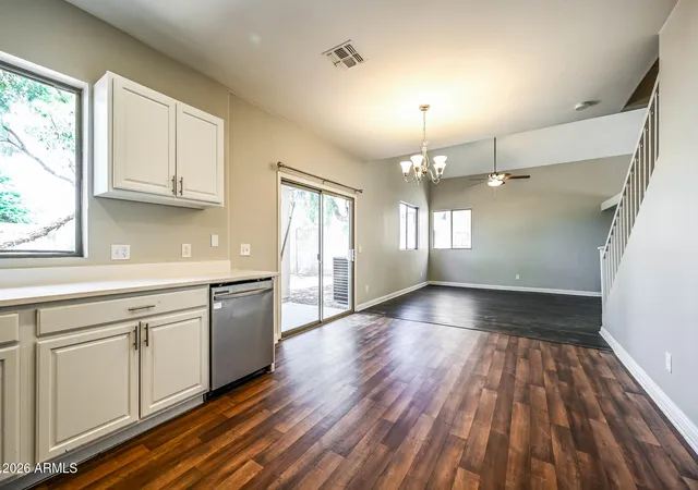 Photo 4 of Single family home for sale at 3044 W Los Gatos Dr, Phoenix, AZ 85027 | MLS# 7065246 | Listing updated on 2026-09-09