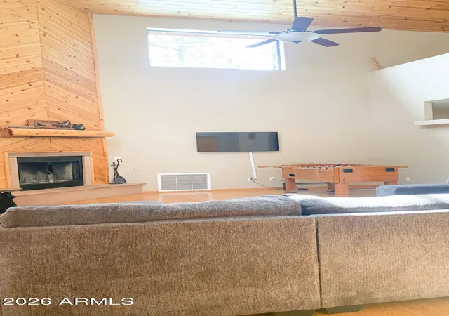 Photo 2 of Single family home for sale at 726 W Sequoia Ln, Pinetop, AZ 85935 | MLS# 7065366 | Listing updated on 2026-09-11