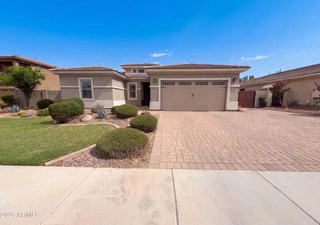 Photo 1 of Single family home for sale at 7420 W Crabapple Dr, Peoria, AZ 85383 | MLS# 7065202 | Listing updated on 2026-10-07